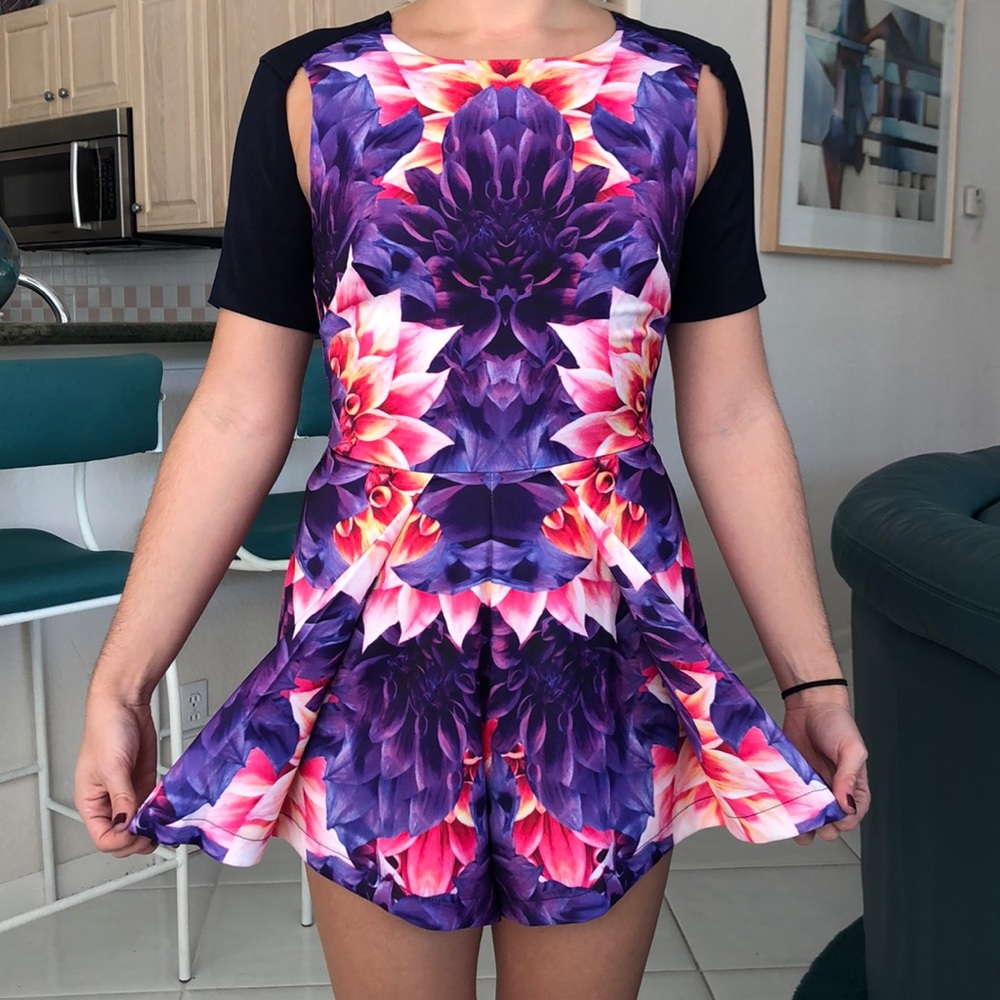 NWT LF Angel Biba floral Romper
